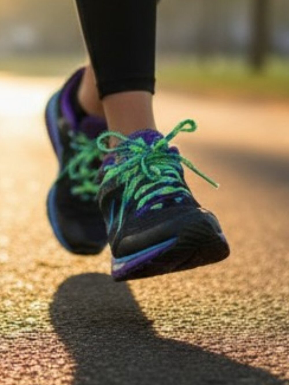 Nike Dual Fusion Trail Women's Size 10 Running Shoes Black/Purple/neon green